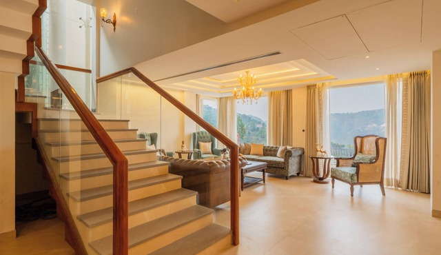 ELIVAAS privé Royce Cottage 4BHK Villa