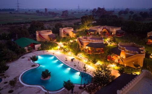 ELIVAAS Signature Aanandam Villas and Resort Pet-friendly Premium Room With Shared Pool, Restaurant & Garden