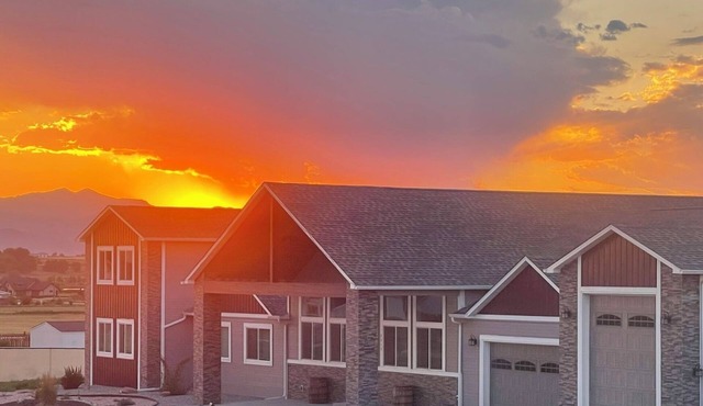 Entertaining paradise with game room, hot tub, & incredible mountain views! in Longmont