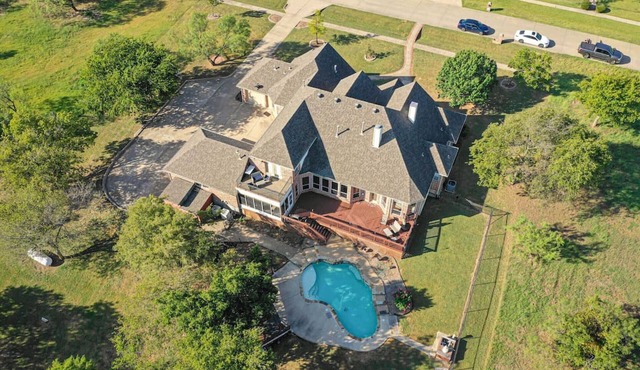 ★Executive Lakeside Estate★ Pool, Home w/o Appt in Cedar Hill