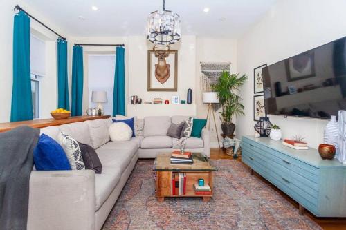 Expansive Essential Triplex near T in Boston