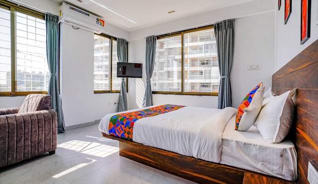 Fabhotel Crystal Inn in Paud