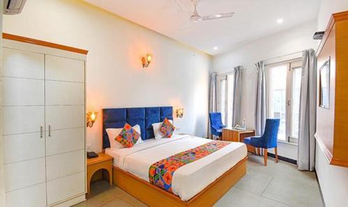 FabHotel NH7
