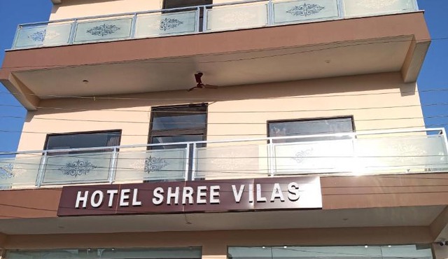 FabHotel Shree Vilas
