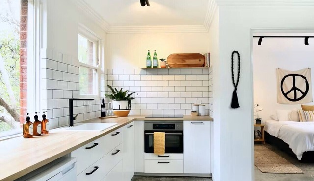 Family‑friendly beach retreat in central Cronulla, just 350m from the beach U3
