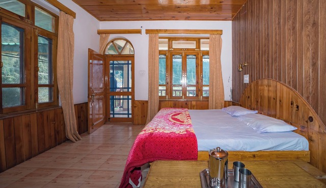 Forest Rest House Barot