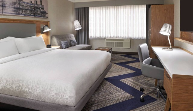 Four Points by Sheraton Windsor Downtown in Windsor