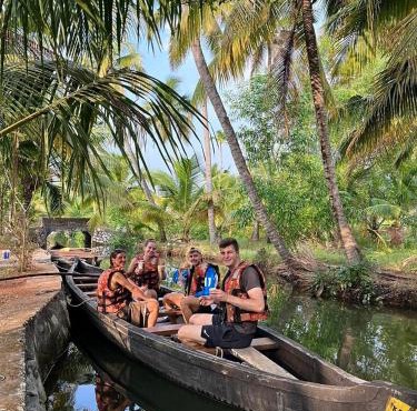 FREEDOM HOUSE, Munroe Island , Kollam - A Backpackers Hostel