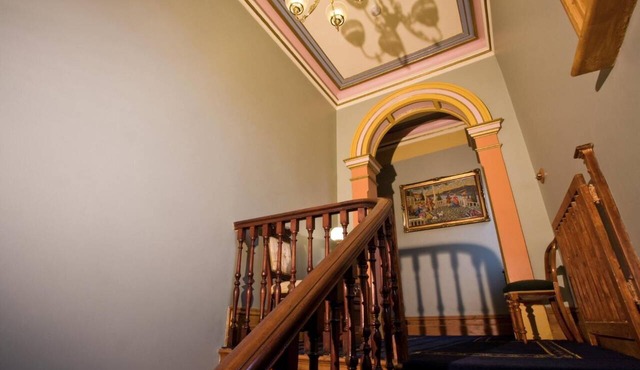 Freeman On Ford in Beechworth