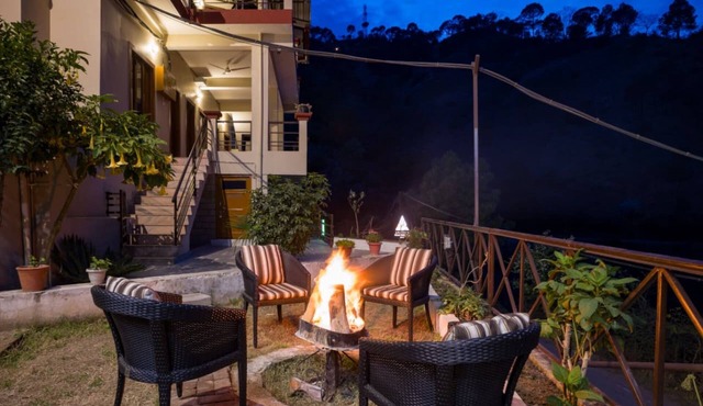 GhumoG Stay's KASAULI