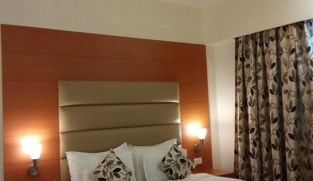 Grand Continental Hotel