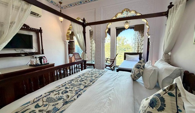 Grand Heritage Haveli