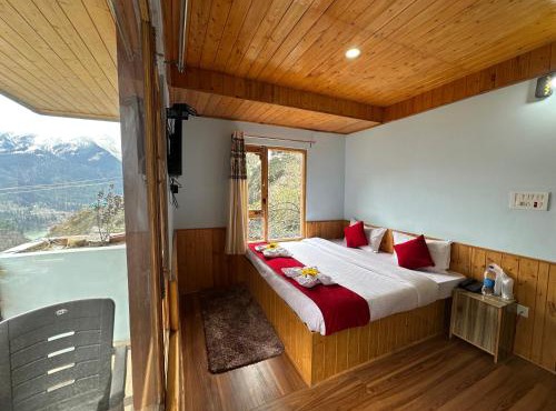 Hill Ice Guesthouse Tosh Mountain View Rooms & Balcony