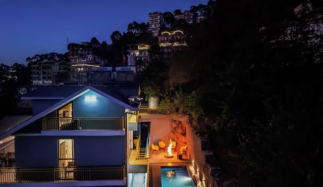 Hillshades Retreat by Alaya Stays 6BHK
