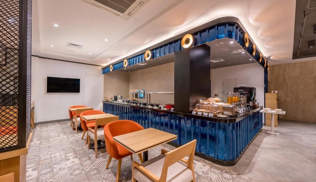 Holiday Inn Express Greater Noida Knowledge Park by IHG
