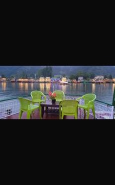 Hollywood lakeview retreat
