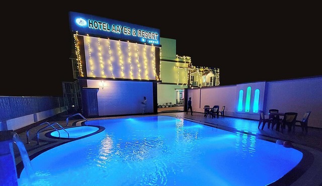Hotel Aayes & Resort