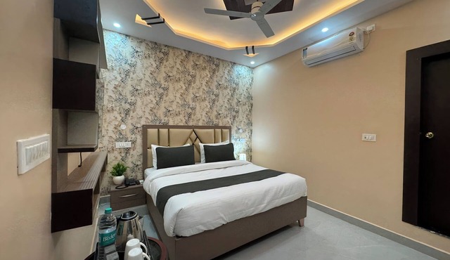 Hotel Anmol Inn