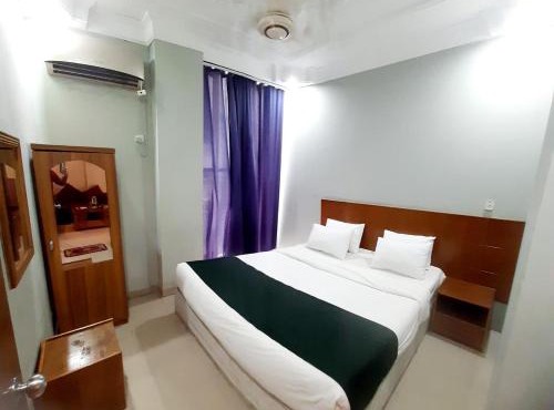 Hotel Bay Marina