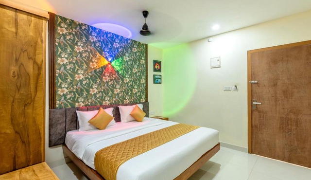 Hotel Beverly Residency - Near Nileshwar Railway Station