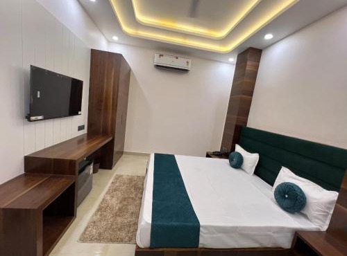 Hotel Bliss Inn & Terrace