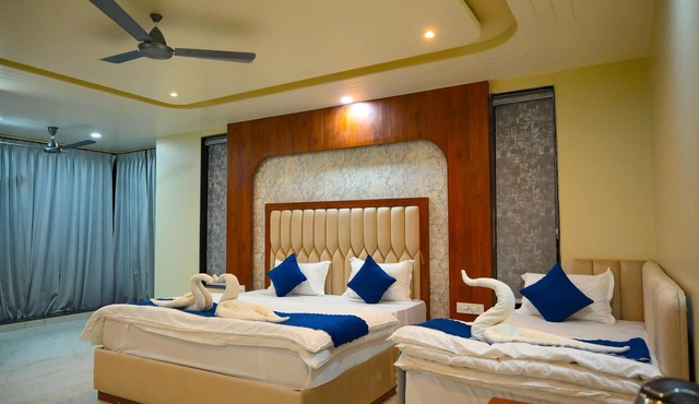 Hotel Dinanath