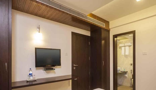 Hotel DORTN Hinjawadi Phase 1