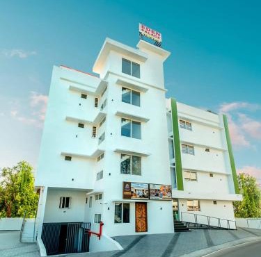 Hotel Eden Palace