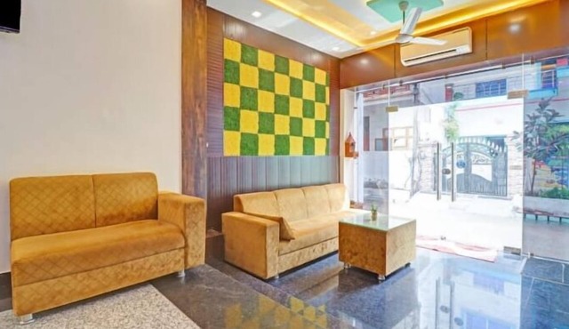 Hotel Ganga Ashraye