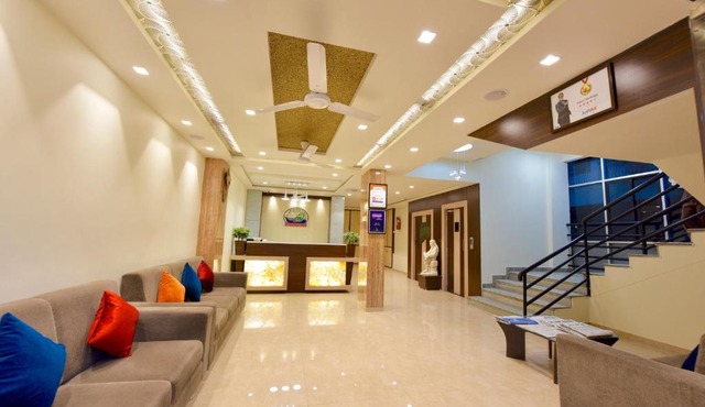 Hotel Heritage - Near Navrangpura