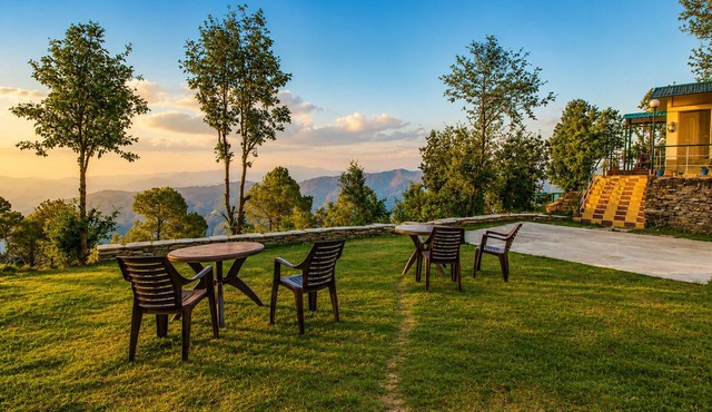 Hotel Hill Top Forest Palace