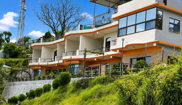 Hotel Hill Top Palace