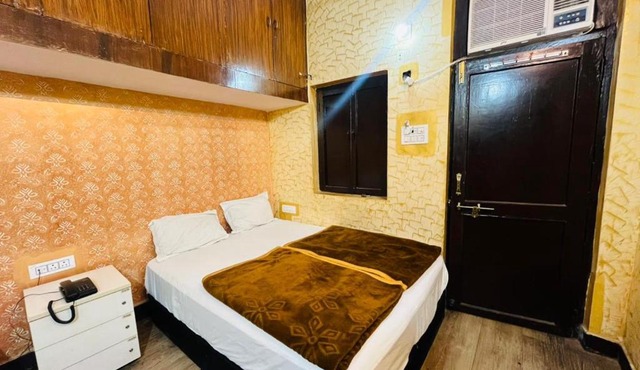 Hotel KArambhajan