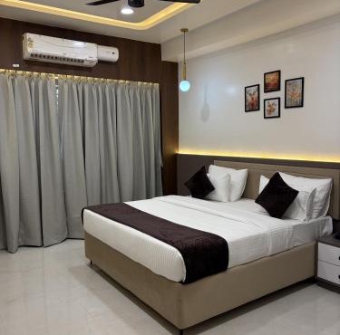 Hotel Krishna Leela Lodging and Boarding
