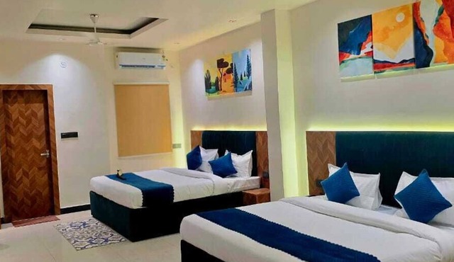 Hotel Kutumb Vatika