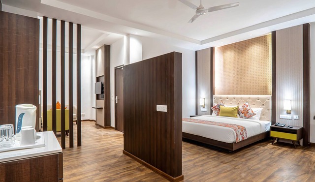 Hotel Le ROI Lake View koti