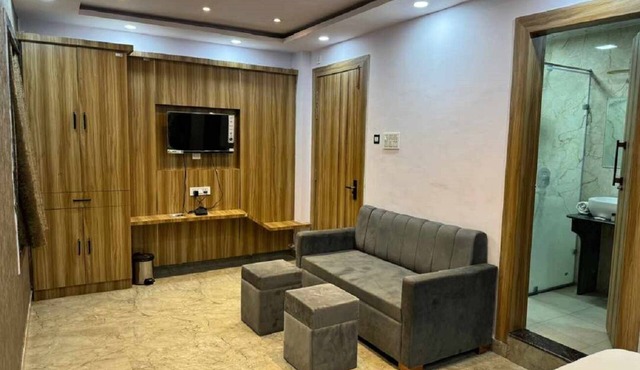 Hotel Maa Parvati Residency - Chitrakoot