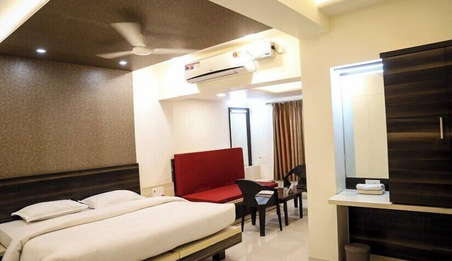 Hotel Madhuvan International