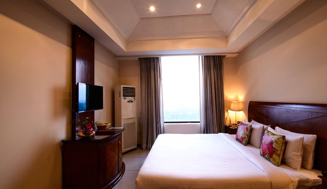 Hotel Majestic Grand