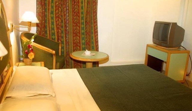 Hotel Maurya International in Chennai
