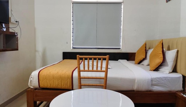 Hotel Mayur Lodge