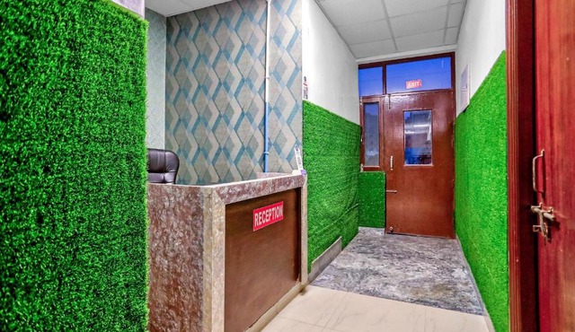 Hotel O by OYO Ay Residency