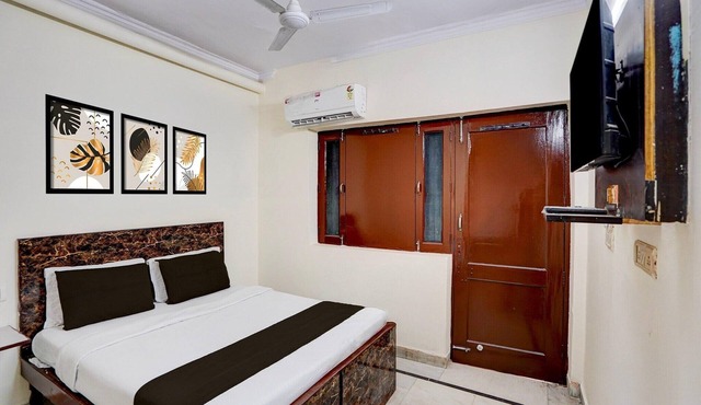 Hotel O ISBT Sector 43 Bus Terminal