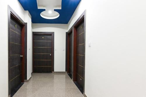 Hotel O Lakhdatar Palace