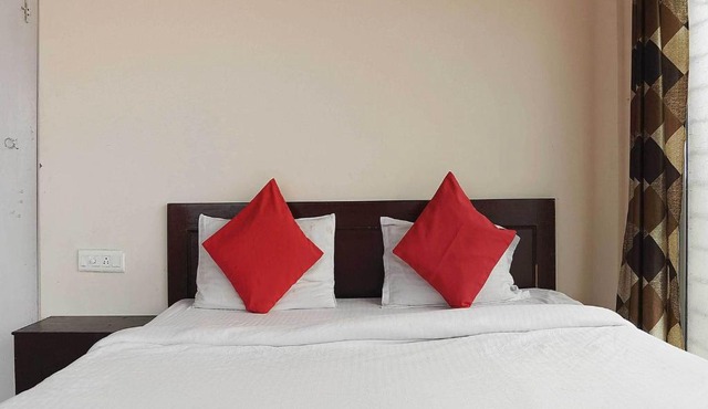 Hotel O Urban Village Guest House