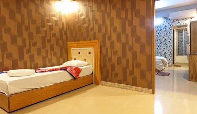 Hotel Oasis International
