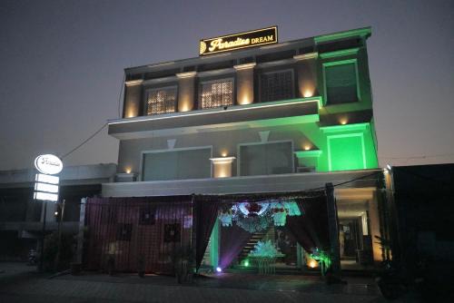 Hotel Paradise Dream