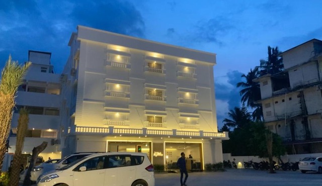 Hotel Park Residency Thrissur