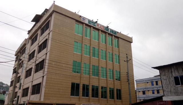 Hotel Plaza