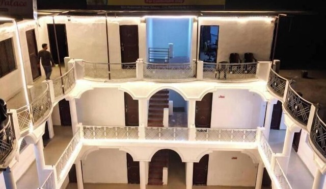 Hotel Rama Palace